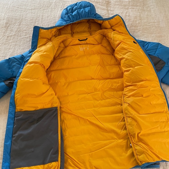 North Face Down Puffer Jacket - Picture 3 of 6